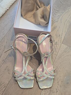 Anna F  Iridescent Strappy Heeled Sandals — Pink